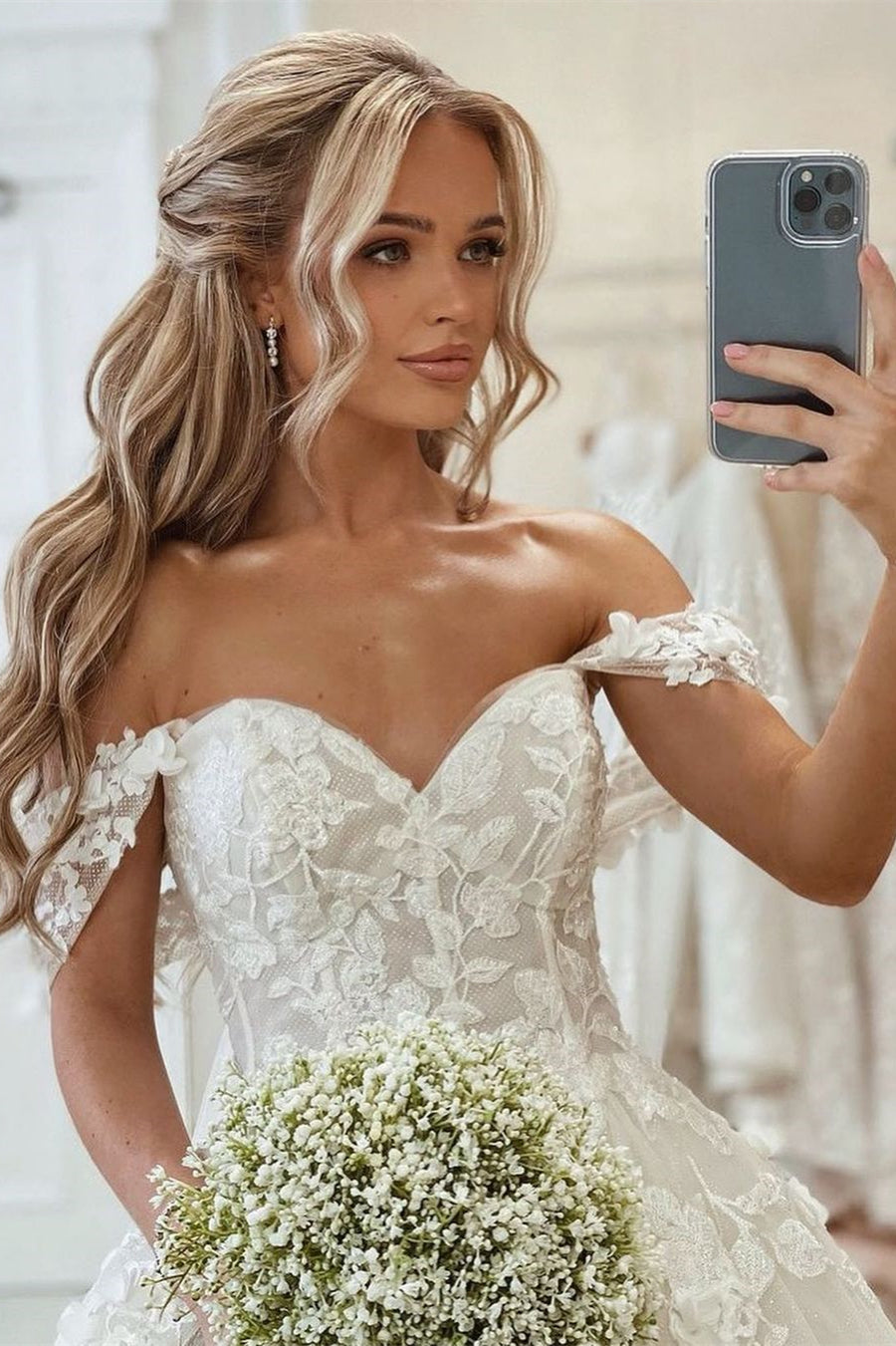 Amazing Princess Off-the-Shoulder Appliques Bridal Dresses Long On Sale