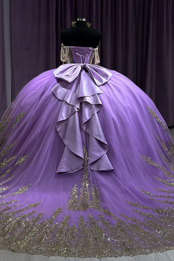 Ball Gown Off Shoulder Sleeveless Ruffles Beaded Gold Appliques Lavenda Tulle Quinceanera Dress Formal Evening Gown For Sweet 16
