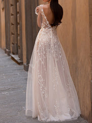 Beach A-Line Beach Wedding Dress Scoop Lace Tulle Long Sleeve Sexy See-Through Bridal Gowns