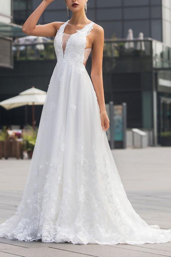 Beach A-Line Wedding Dress V-Neck Lace Tulle Sleeveless Sexy Backless Bridal Gowns with Sweep Train