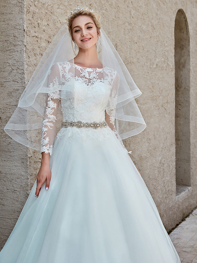 Beautiful Ball Gown Wedding Dress Bateau Lace Tulle Long Sleeves Bridal Gowns with Chapel Train