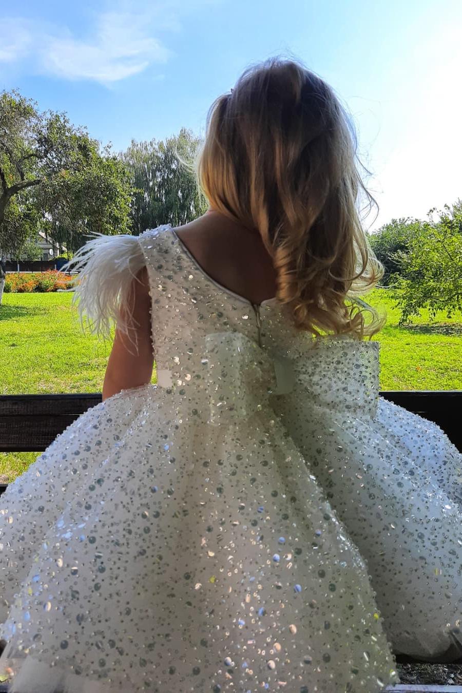 Beautiful White Sequins Flower Girl Dress With Cap Sleeves Feather