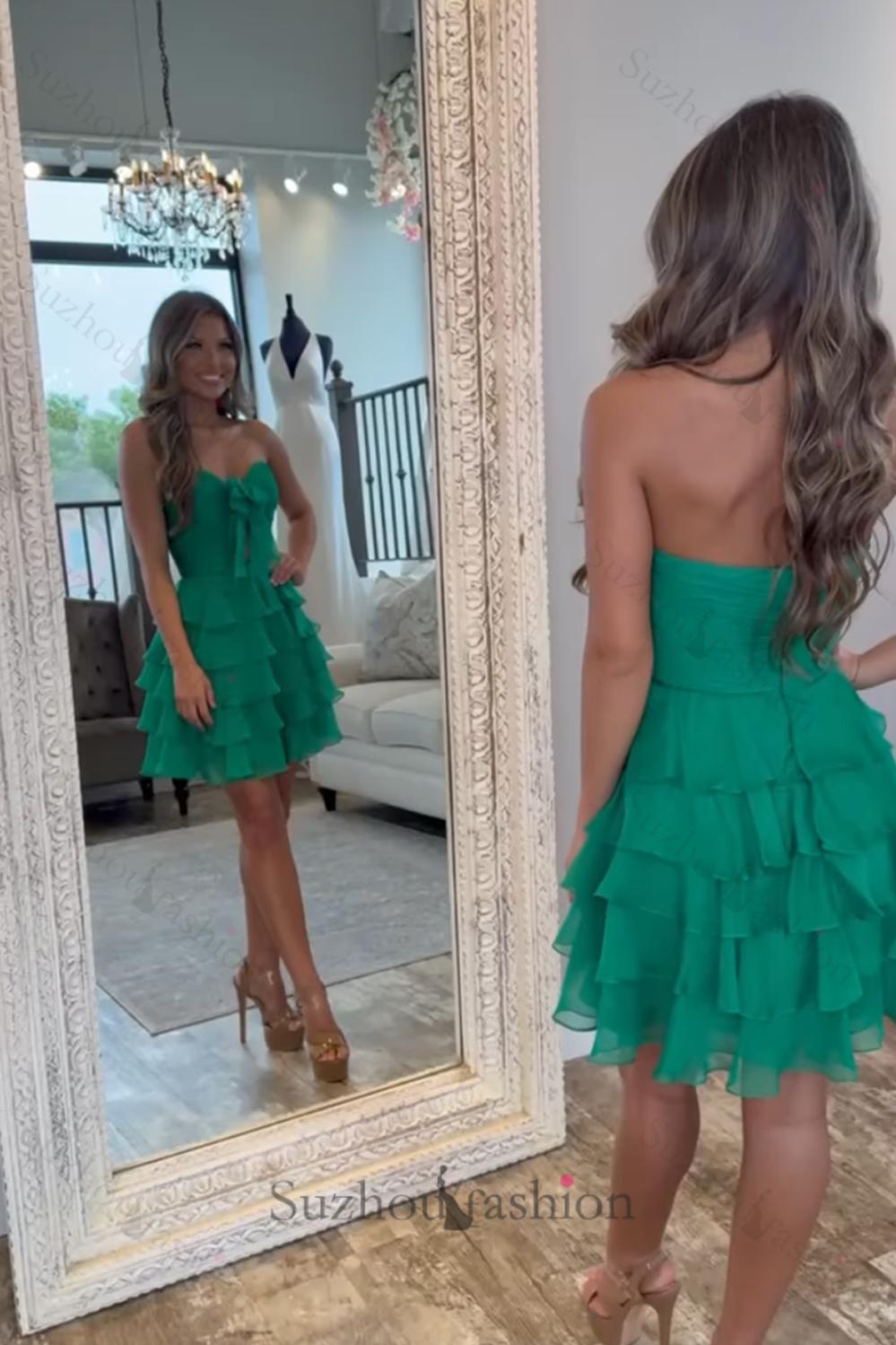 Black And White A Line Homecoming Dresses Tulle Tiered Sweetheart Short Cocktail Dresses