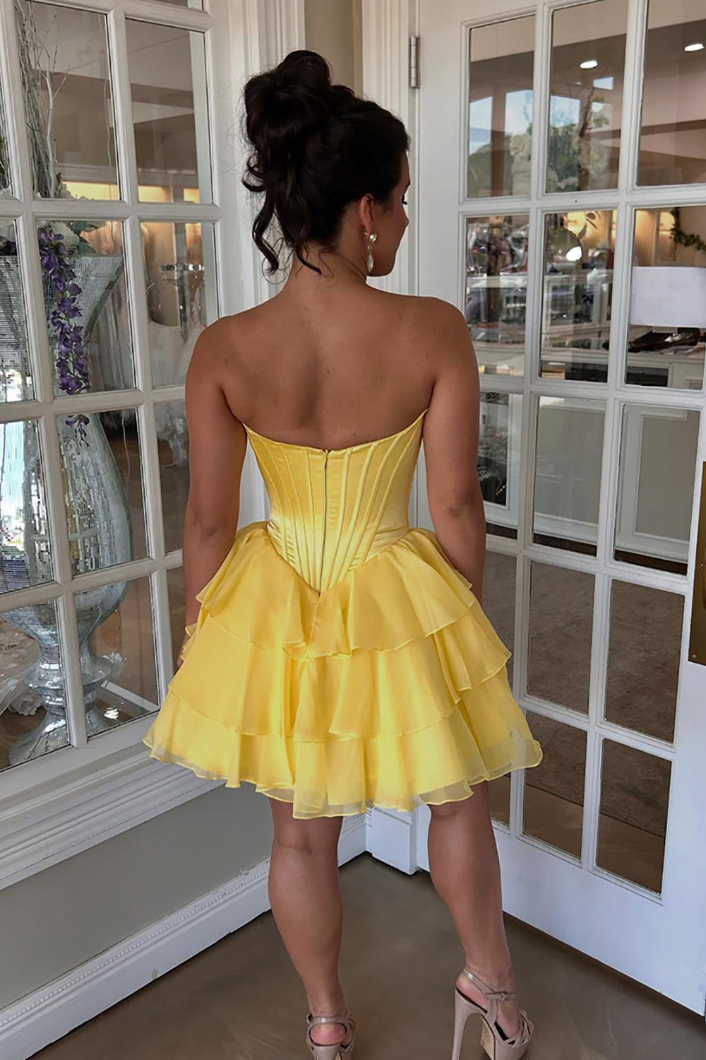 Suzhoufashion Black Corset A Line Homecoming Dresses Short Cocktail Dresses With Ruffles suzhoufashion Suzhoufashion Black Corset A Line Homecoming Dresses Short Cocktail Dresses With Ruffles suzhoufashion