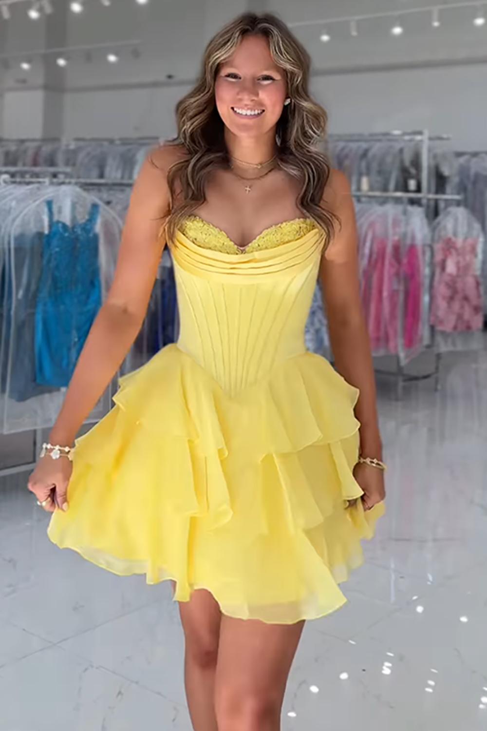 Suzhoufashion Black Corset A Line Homecoming Dresses Short Cocktail Dresses With Ruffles suzhoufashion Suzhoufashion Black Corset A Line Homecoming Dresses Short Cocktail Dresses With Ruffles suzhoufashion