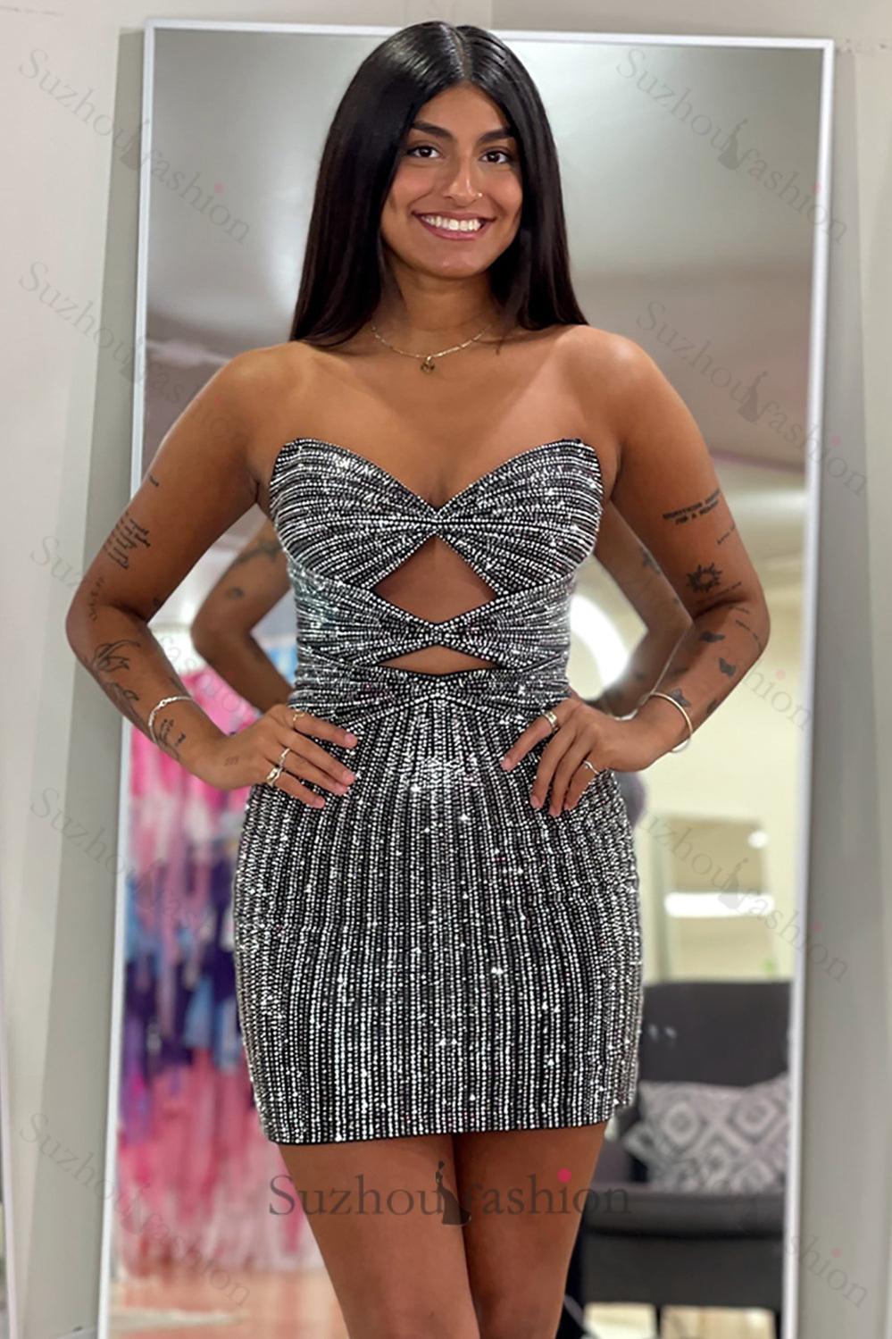 Suzhoufashion Black Cut Out Short Tight Homecoming Dresses Cocktail Dresses  With Beading  suzhoufashion