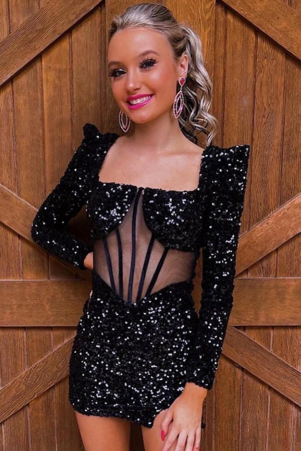 Black Homecoming Dress Corset Long Sleeves Sequin Tight Short Prom Dress Suzhoufashion Black Homecoming Dress Corset Long Sleeves Sequin Tight Short Prom Dress Suzhoufashion
