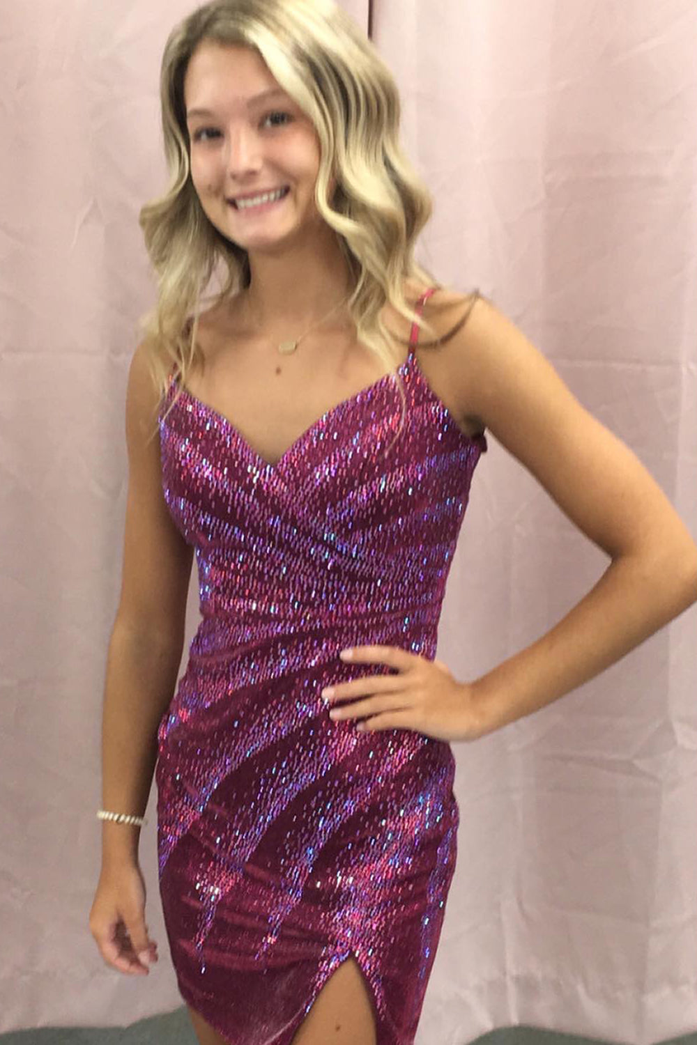 Black Homecoming Dresses Sequined Spaghetti Straps Tight Short Hoco Dress with Slit