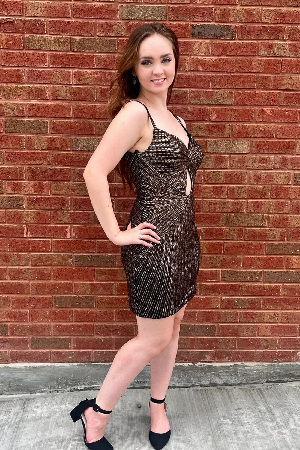 Suzhoufashion Black Homecoming Dresses Spaghetti Straps Beaded Tight Short Cocktail Dresses with Keyhole suzhoufashion Suzhoufashion Black Homecoming Dresses Spaghetti Straps Beaded Tight Short Cocktail Dresses with Keyhole suzhoufashion