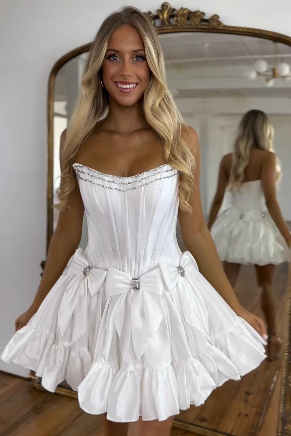 Black Homecoming Dresses Strapless Corset Short Cocktail Dresses With Bow