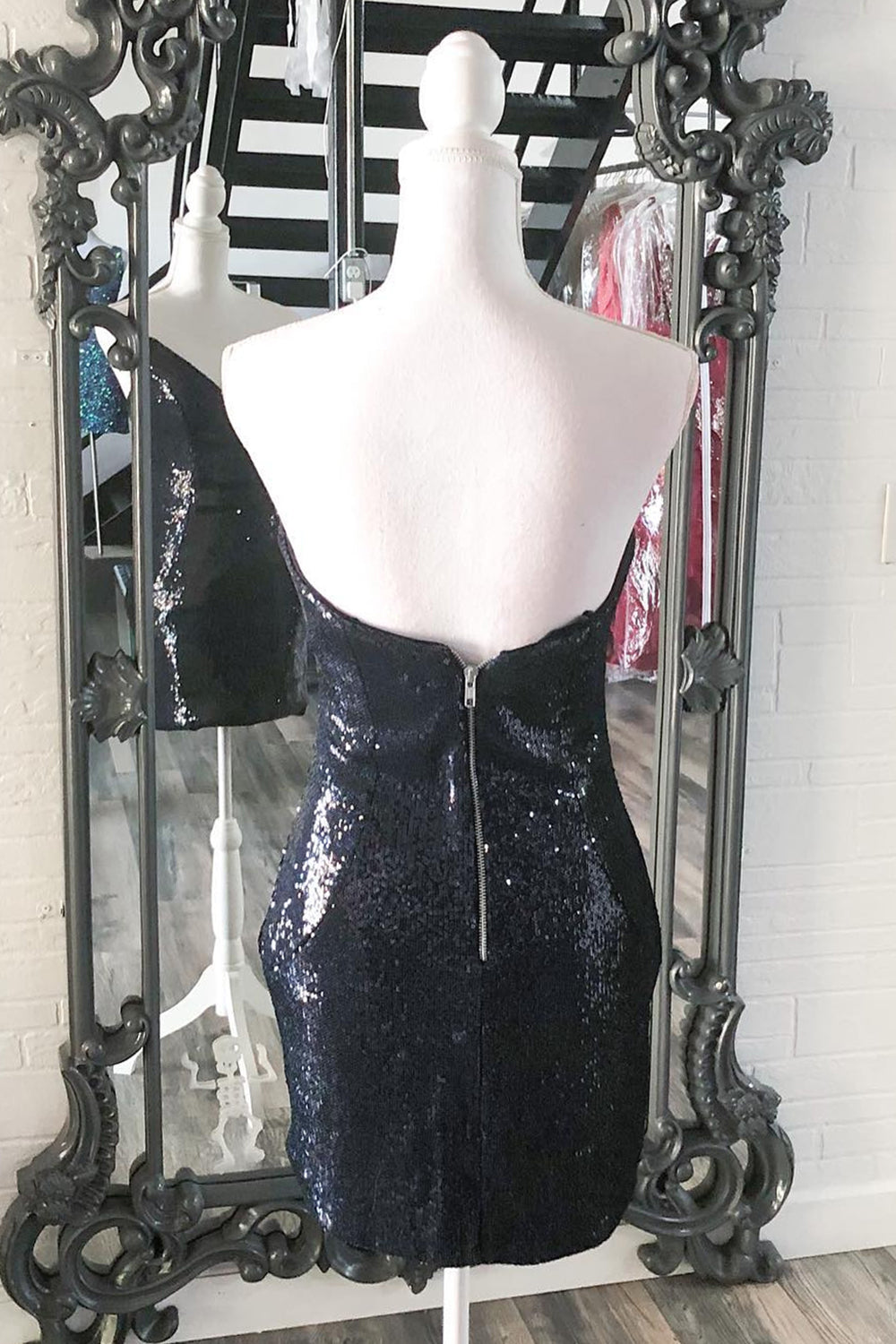 Black Homecoming Dresses Sweetheart Sequin Tight Short Cocktail Dresses