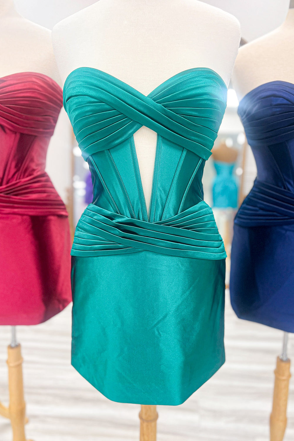 Blue Homecoming Dresses Corset Keyhole Tight Short Cocktail Dresses with Ruffles