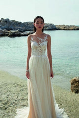 Boho Long A-line Tulle Sleeveless Bridal Gowns With Lace
