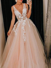 Boho Plus Size A-Line Wedding Dress V-Neck Lace Tulle Straps Bridal Gowns On Sale