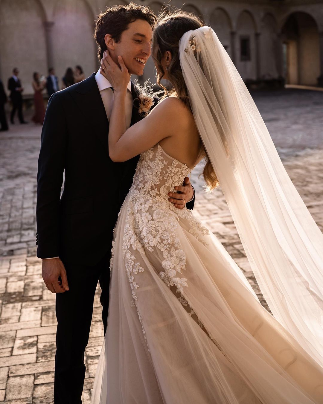 boho sleeveless wedding dress Boho A-Line Wedding Dress Square Neck Sleeveless Satin Beaded Beach Bridal Gowns