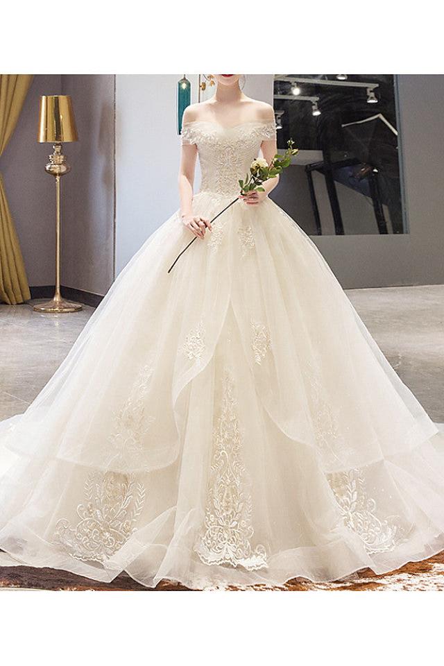 Casual Plus Size A-Line Wedding Dresses Off Shoulder Lace Sleeveless Bridal Gowns with Court Train