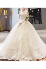 Casual Plus Size A-Line Wedding Dresses Off Shoulder Lace Sleeveless Bridal Gowns with Court Train