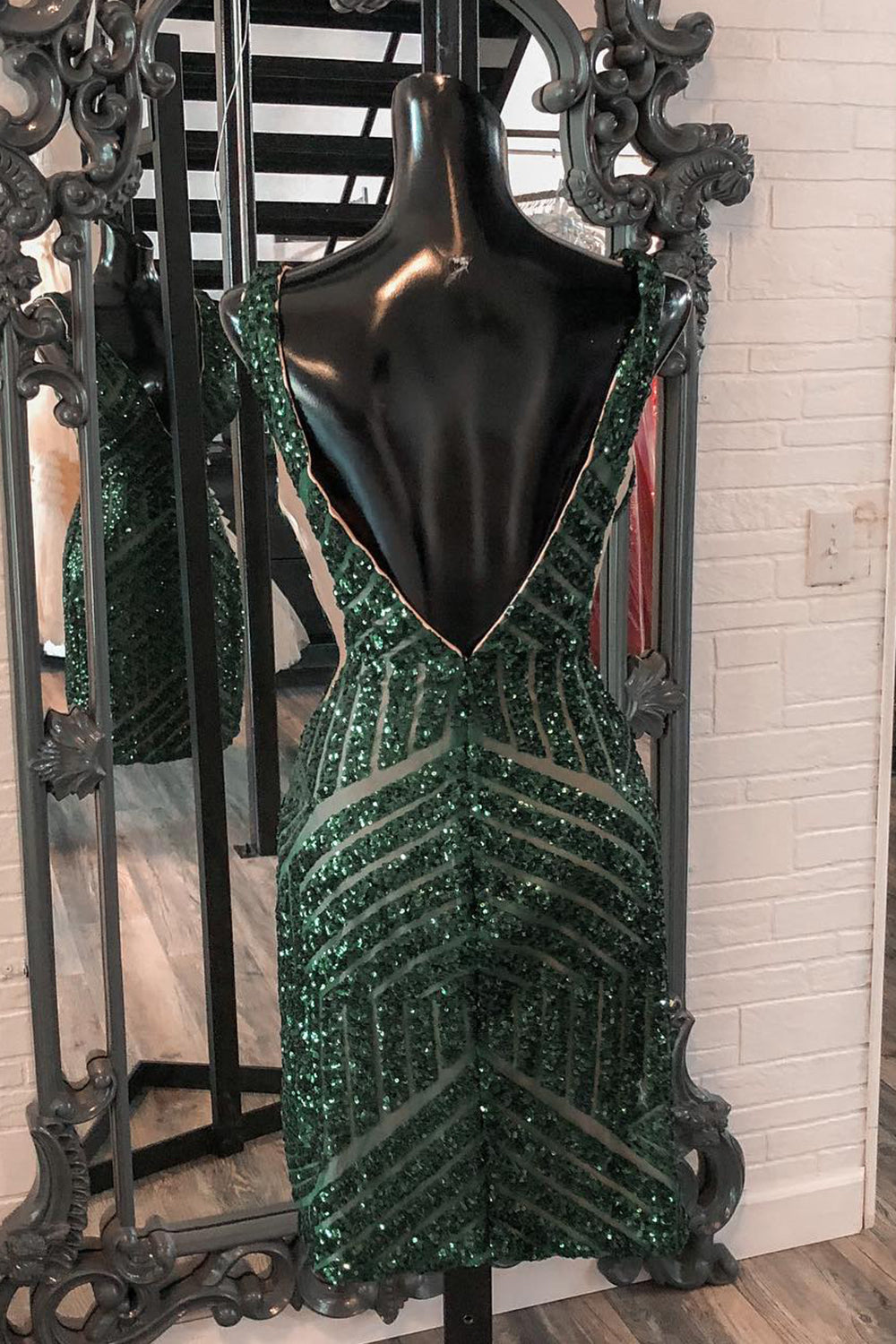 Champagne Homecoming Dresses Sequin V-Neck Tight Prom Dress