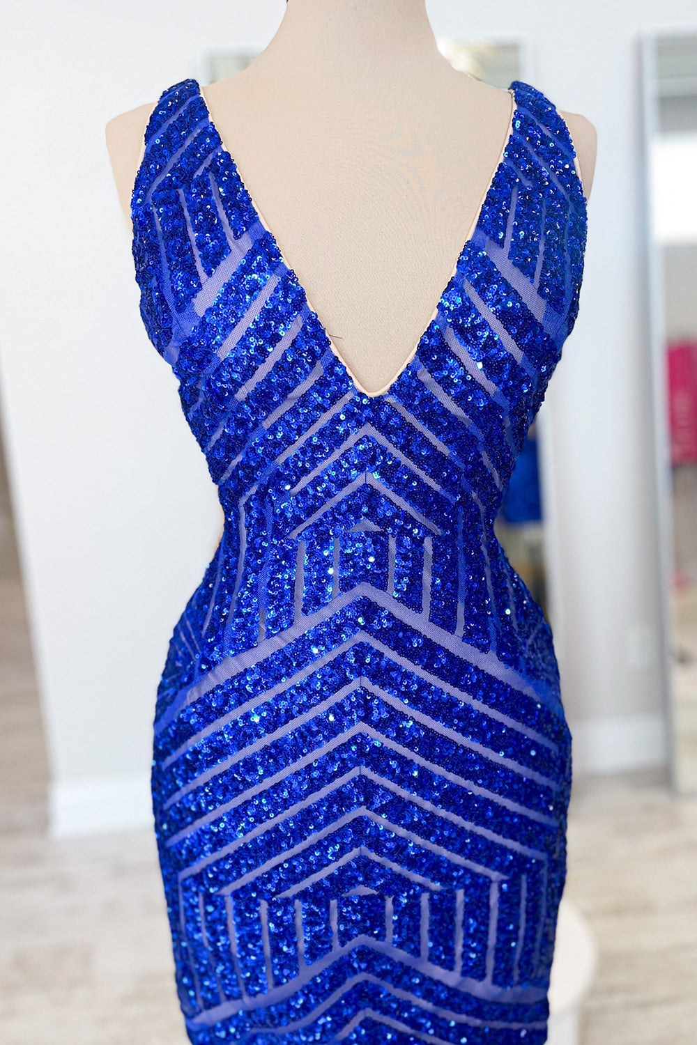 Champagne Homecoming Dresses Sequin V-Neck Tight Prom Dress