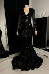 Charming Black Long Sleeves V-neck Mermaid Prom Dress