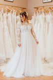 Encantador vestido de novia de tul de encaje floral blanco de talla grande con mangas largas