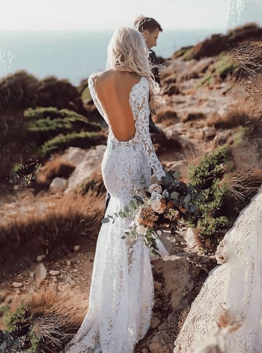 Charming White Tulle Deep V Neck Lace Mermaid Beach Wedding Dresses