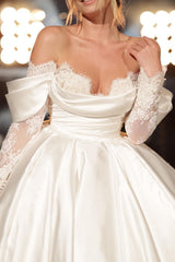Chic Long Long Off-the-Shoulder Princess Lace Bridal Dress With Long Sleevess