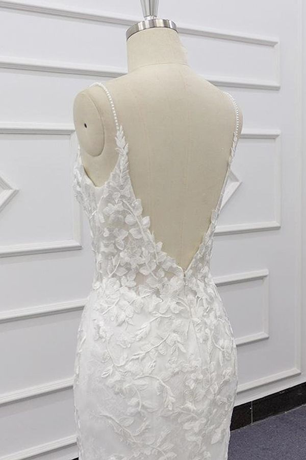 Chic Spaghetti Straps Sleeveless Mermaid Beach Wedding Dress | White Lace Bridal Gowns With Appliques