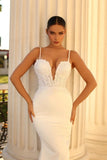 Chic Spaghetti-Straps Sleeveless Mermaid Bridal Dress With Lace