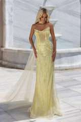 Chic Sweetheart Lace Sleeveless Mermaid Evening Prom Dresses With Watteau