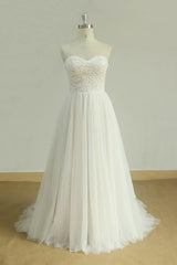 Chic Sweetheart Lace Wedding Dress | White Tulle Ruffles Bridal Gowns