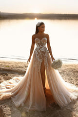 Chic Sweetheart Long Glitter Lace Beach Bridal Dress With Split