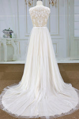 Chic V-neck Straps Sleeveless Wedding Dress | A-line Tulle Ruffles Bridal Champagne Gowns