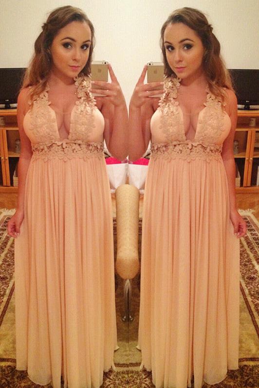 Chiffon Halter Empire Long Lace V-Neck A-Line Prom Dresses