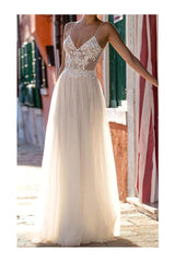 Country Plus Size A-Line Beach Wedding Dress Spaghetti Strap Sleeveless Bridal Gowns On Sale