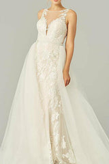 Country Plus Size A-Line Wedding Dress Jewel Lace Tulle Sleeveless Sexy See-Through Bridal Gowns with Sweep Train