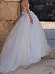 Country Plus Size A-Line Wedding Dress Sweetheart Sleeveless Bridal Gowns with Sweep Train