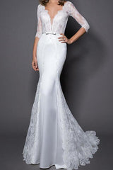 Country Plus Size Mermaid Wedding Dress V-neck Lace Satin Half Sleeve Bridal Gowns with Sweep Train
