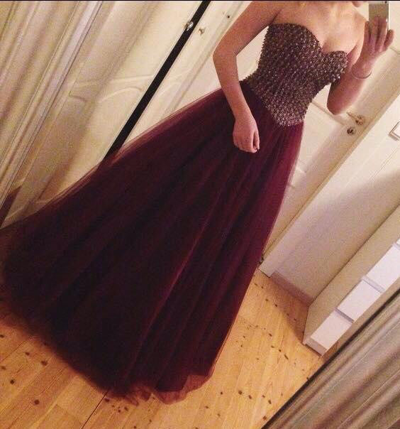 Crystal Sweetheart Burgundy Tulle Prom Dress A-Line Beading Floor Length Party Dress
