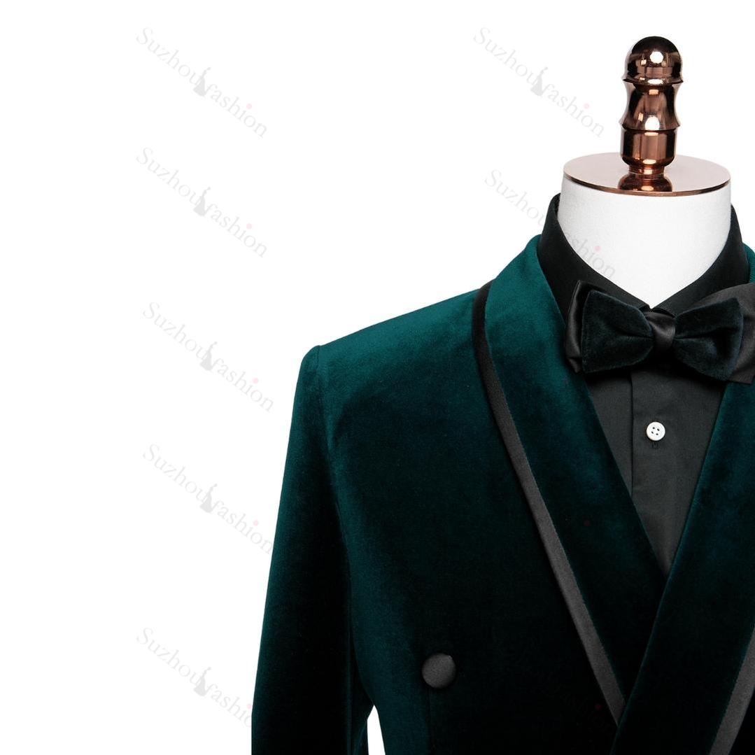 Dark Green Shawl Lapel Double Breasted Velvet Wedding Suit