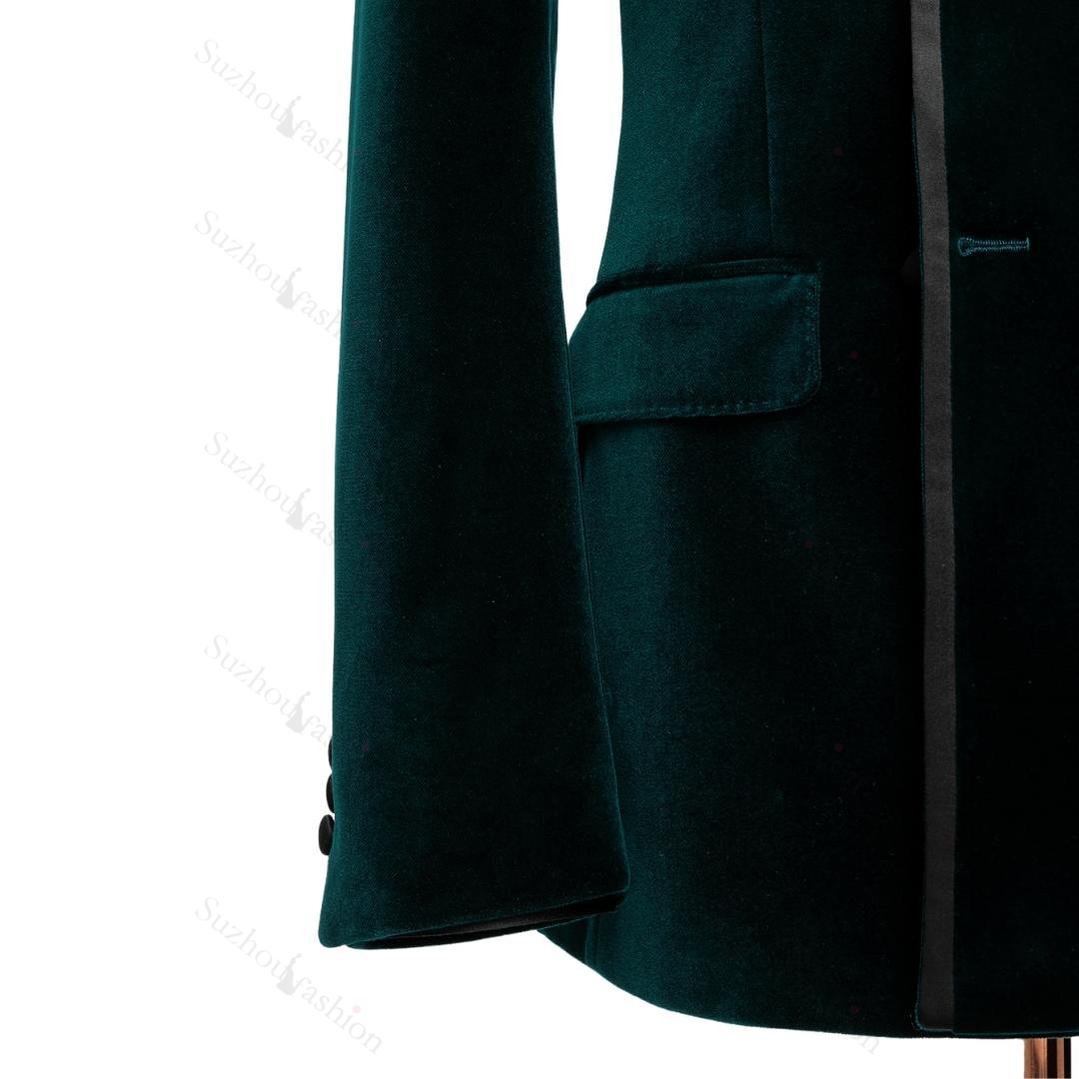 Dark Green Shawl Lapel Double Breasted Velvet Wedding Suit