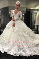 Delicate Lace Appliques Long Sleeve Wedding Dresses Tiered Ball Gown Bridal Dress