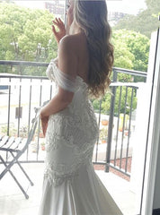 Delicate Lace-Appliques Mermaid Off-the-shoulder Train Wedding Dress