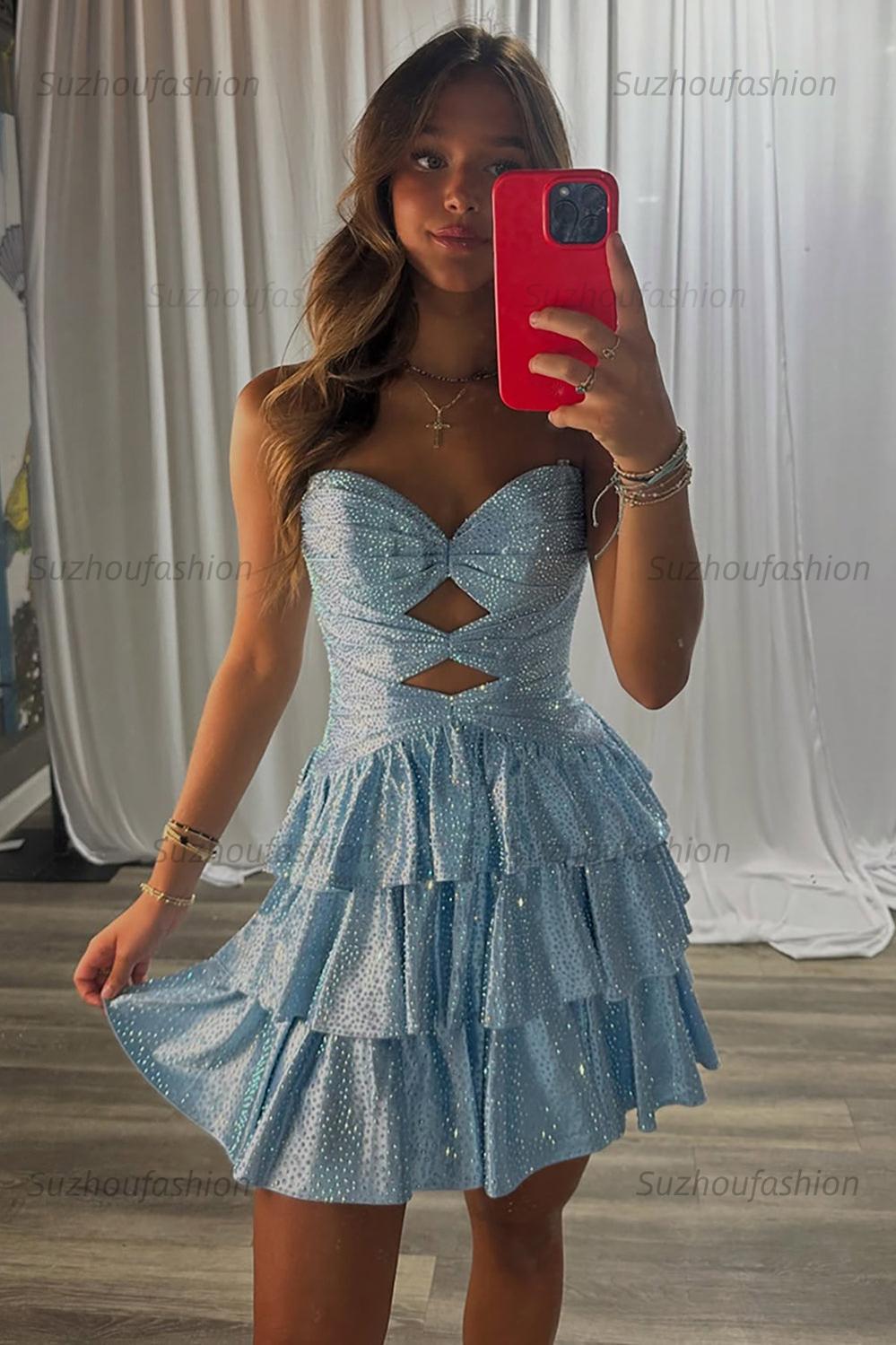 Dreamyannie Light Blue A Line Homecoming Dresses Tiered Short Cocktail Dresses With Beading
