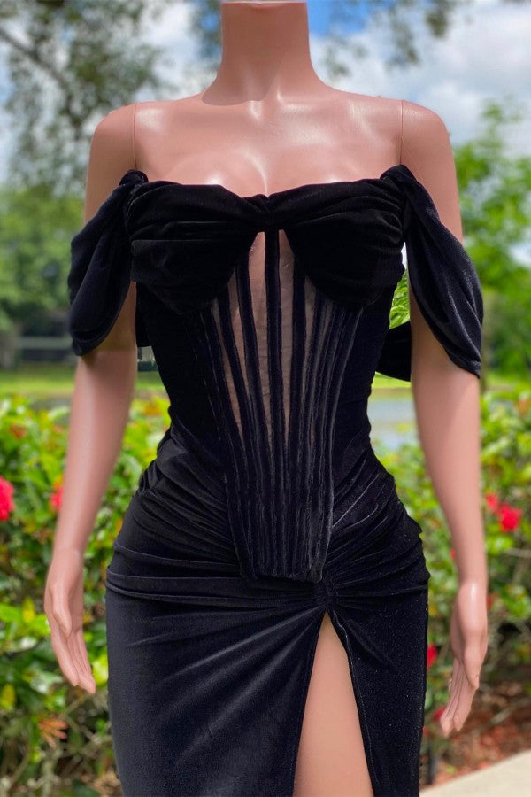 Elegant Black Velvet Off-The-Shoulder Mermaid Sleeveless Prom Dresses With Slit