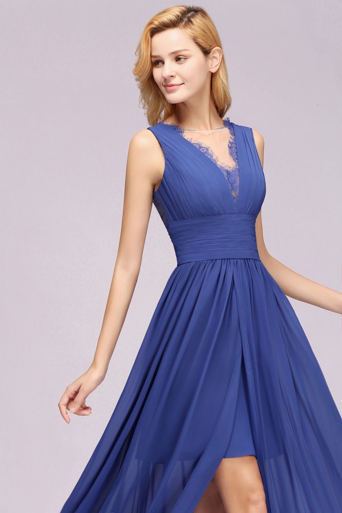 Elegant Chiffon Lace Sleeveless Long Elegant Ruffles Bridesmaid Dress