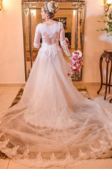 Elegant Lace Plus Size Wedding Dress Long Sleeve A-line Bride Dresses with Long Train