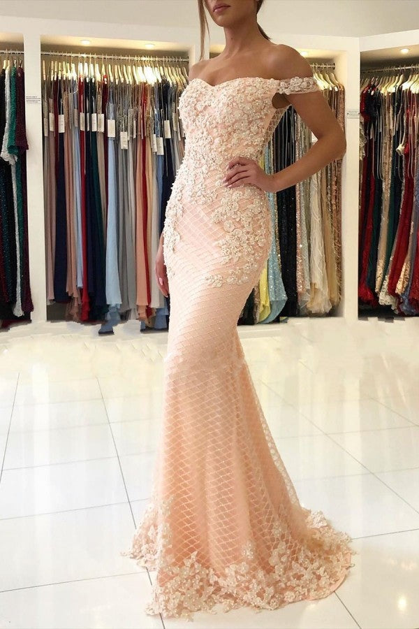 Elegant Off The Shoulder Tulle Nude Pink Appliques Mermaid Prom Dresses