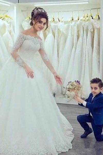 Elegant Off the Shoulder Lace Wedding Dresses Long Sleeve Tulle Bridal Gowns