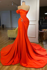 Elegant One-should Sleeveless Mermaid Satin Prom Dresses with Ruffles